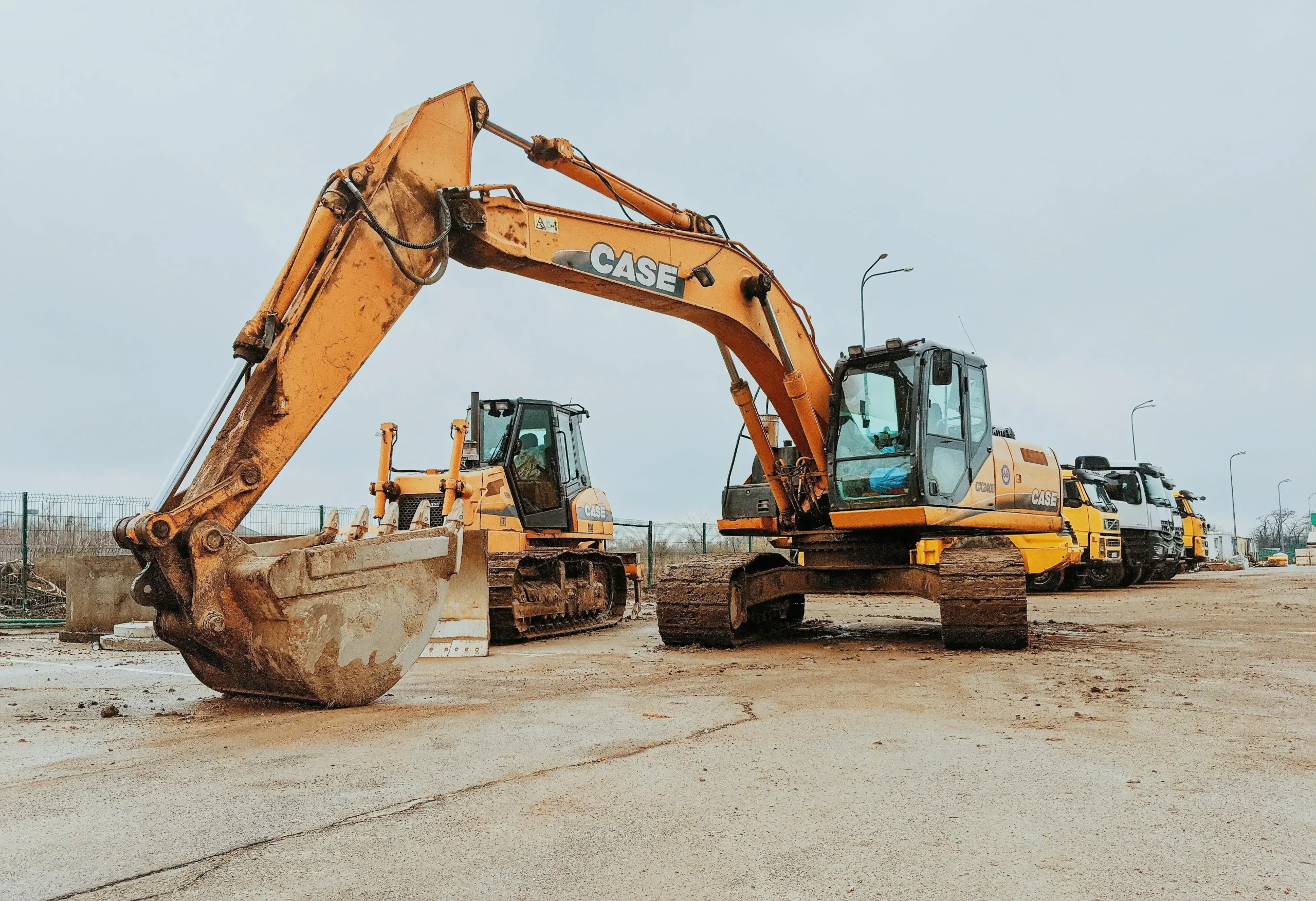 Mining Face Shovel Operator course at Wheelset Academy featuring a face shovel loading a mining haul truck during practical operator training.